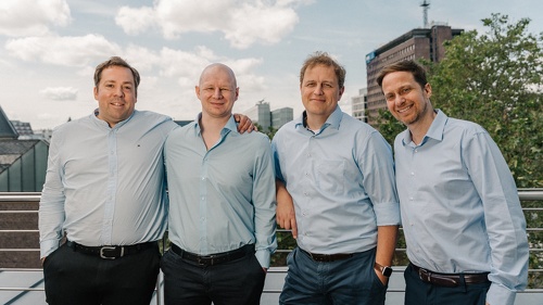von links nach rechts zu sehen: Fabian Rothe, André Hoendgen, Moritz Delbrück, Dr. Philipp Kanschik