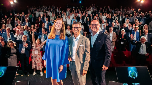 v.l.n.r:: Franziska Geusen, Norman Wirth und Frank Rottenbacher vom AfW