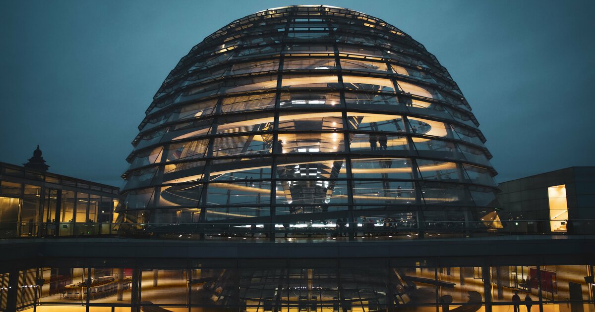 Bundeshaushalt 2026: Zwischen Investitionsoffensive und Finanzierungsfragen - Politik | experten. de