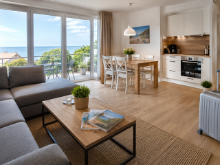 Wer haftet bei Schäden in der Ferienwohnung? Der Bund der Versicherten erklärt, wann Hausrat- und Privathaftpflichtversicherung leisten und worauf Urlauber achten sollten.