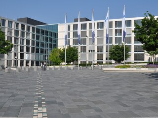 R+V Versicherung AG