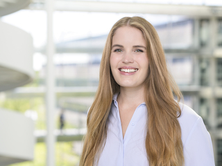 Johanna Rohrer, Risk Analyst Natural Hazards and Climate Risks bei HDI Global