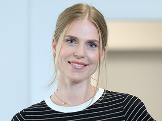 Maja Gugel übernimmt die Leitung der Personalabteilung der uniVersa und verantwortet künftig unter anderem Personalentwicklung, Ausbildung und Organisationsentwicklung.