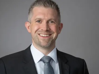 Roman Schwarze, Vorstand der BCA AG: Mit dem neuen BiometrieServicePLUS bündelt der Maklerpool externe Expertise für Risikovoranfragen und die Begleitung von BU-Leistungsfällen.