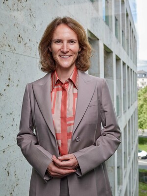 Barbara Ries, Vorständin Leben bei Helvetia Deutschland